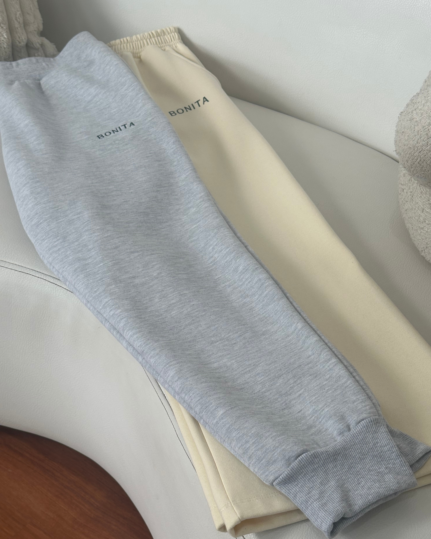 Jogger Reflejo - Amor Propio